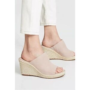 STUART WEITZMAN TAN SUEDE WEDGE 9.5